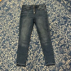 Universal Thread High Rise Skinny Jeans